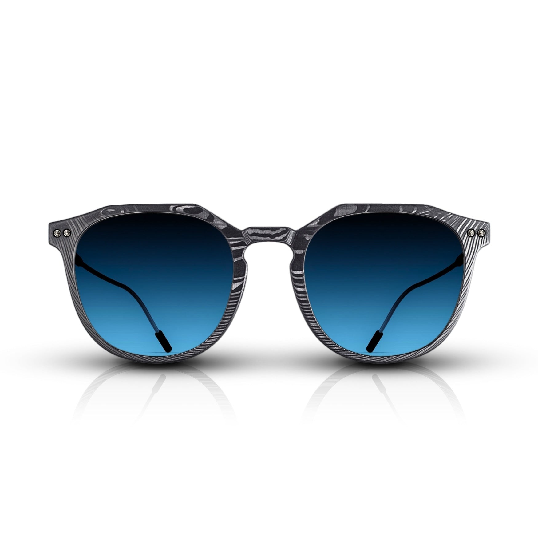 Front of the latest Roveri Eyewear CLM7 Deep Ocean Collection, pantos inspired sunglasses for men in UDCT® Machined Carbon Fiber, with dark blue gradient lenses and silver plated Beta-Titanium frame, handmade in Italy.